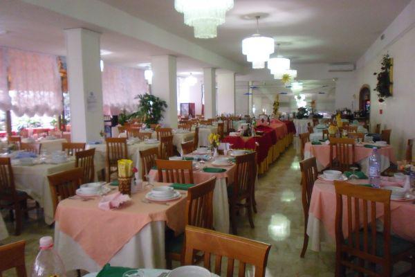 Hotel Alfredo'S Rimini Exterior photo